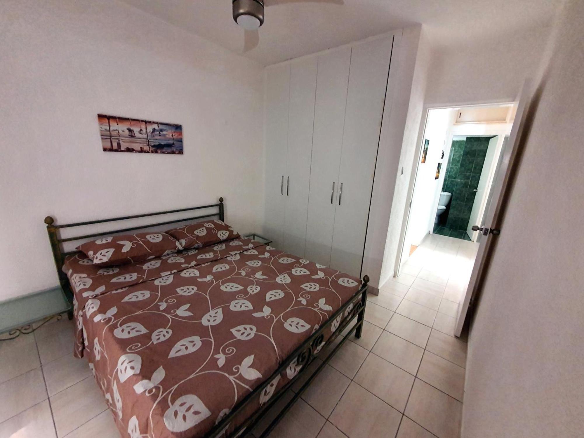Poseidon 51 - Beachfront Two Bedroom Apartment Pafos Dış mekan fotoğraf